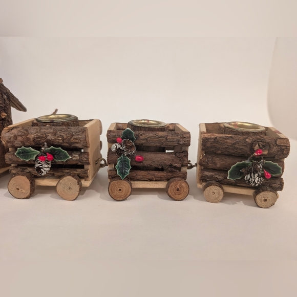 Vintage 1990s Christmas Around the World Natural Bark Train Display Candle Set - Picture 5 of 14